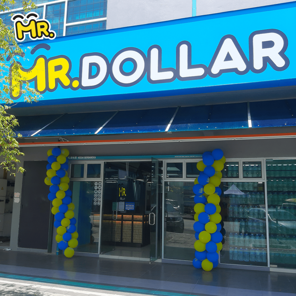 MR.DOLLAR 现已在 Pekan Sungai Besi 盛大开业，为顾客提供各种有趣的活动、促销等！