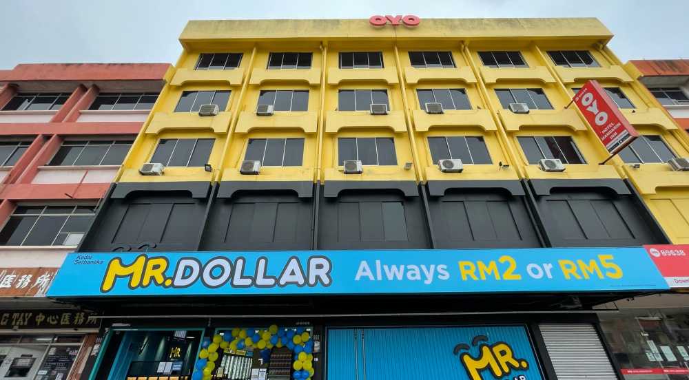 48th Store Opening at Jalan Genuang, Segamat