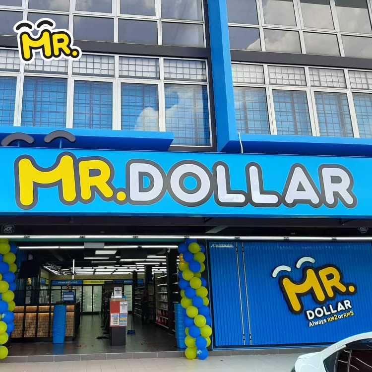 MR.DOLLAR 第二十二间分行正式在 Jalan Toh Shahbandar Muda 2 盛大开业，为顾客提供各种有趣的活动、促销等！