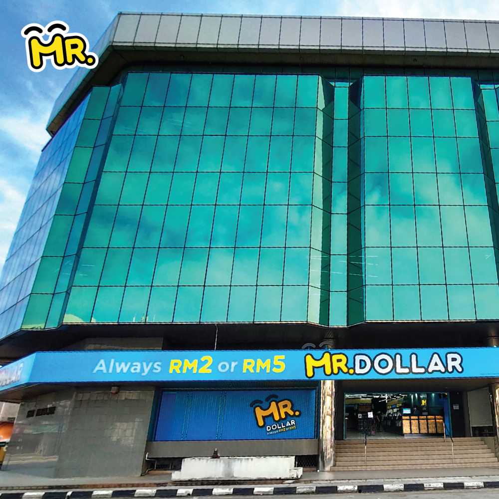 MR.DOLLAR 17th Store Opens with a Bang at Bukit Mertajam, Offering Customers Fun Activities, Promotions and More!