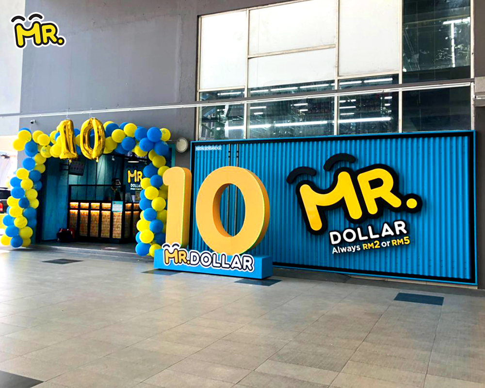 MR.DOLLAR 10th Store Opens with a Bang at Sunway Giza, Offering Customers Fun Activities, Promotions and More!