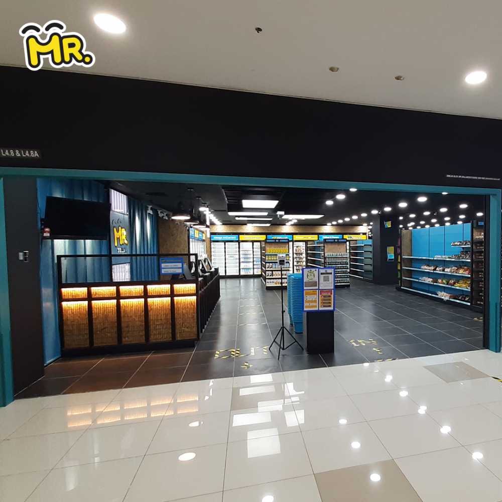 MR.DOLLAR 32nd Store Opens with a Bang at Angsana Mall Johor, Offering Customers Fun Activities, Promotions and More!
