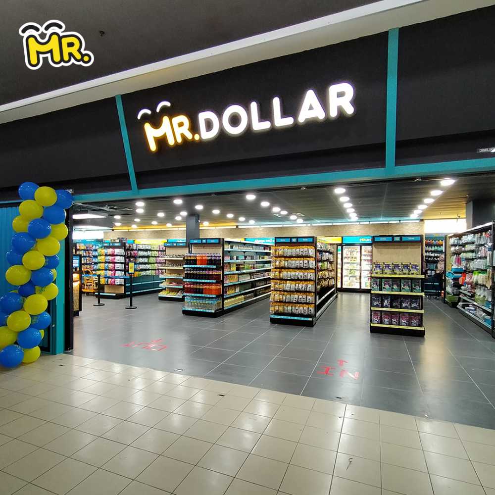 MR.DOLLAR 第三十六间分行正式在 Kipmall Kota Tinggi 盛大开业，为顾客提供各种有趣的活动、促销等！
